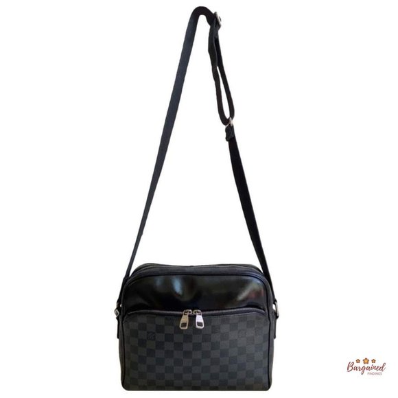 Authentic Louis Vuitton Damier Graphite Canvas Dayton Reporter PM Crossbody Bag - Picture 1 of 14